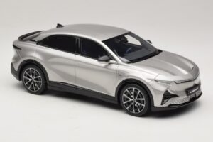 Alpine A390 GT Argent Mercure Otto 1:18 OT1318 Resin — photo 4 of 6