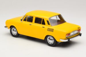 Skoda 100 L Yellow MCG 1:18 MCG18781 Diecast — photo 5 of 6