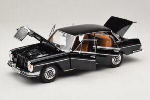 Mercedes 280 SE W108 Black Norev 1:18 183360 Diecast — photo 2 of 8