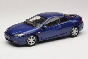 Ford Cougar Blue Action 1:18 ACTION001 Diecast