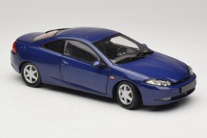 Ford Cougar Blue Action 1:18 ACTION001 Diecast — photo 6 of 8