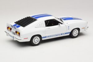 Ford Mustang II Cobra II Charlie's Angels Movie Greenlight 1:18 12880 Diecast — photo 3 of 8