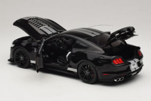 Ford Mustang Shelby GT500 S550 Black IXO 1:18 U18RDC002-FO Diecast — photo 5 of 8