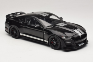 Ford Mustang Shelby GT500 S550 Black IXO 1:18 U18RDC002-FO Diecast — photo 6 of 8