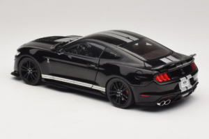 Ford Mustang Shelby GT500 S550 Black IXO 1:18 U18RDC002-FO Diecast — photo 7 of 8