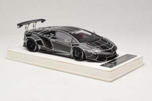Lamborghini Aventador Liberty Walk TRON Bright Black JUC 1:18 J32-14 Resin — photo 4 of 7