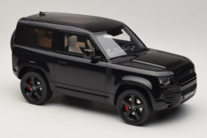 Land Rover Defender 90 L663 P400 X-Dynamic HSE Santorini Black GT Spirit 1:18 GT992 Resin — photo 4 of 6