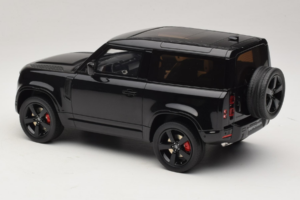 Land Rover Defender 90 L663 P400 X-Dynamic HSE Santorini Black GT Spirit 1:18 GT992 Resin — photo 5 of 6