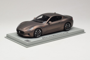 Maserati GranTurismo Trofeo Rame Folgore BBR 1:18 P18240AMAS Resin — photo 2 of 7