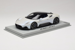 Maserati MC20 Bianco Audace BBR 1:18 P18191AMAS Resin — photo 2 of 6