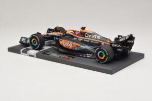 McLaren MCL36 #3 D. Ricciardo Abu Dhabi GP 2022 Minichamps 1:18 537224003 Resin — photo 5 of 7