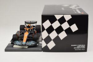 McLaren MCL36 #4 L. Norris Abu Dhabi GP 2022 Minichamps 1:18 537224004 Resin — photo 7 of 7