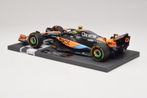 McLaren MCL60 #4 L. Norris 2nd Place Hungarian GP 2023 Minichamps 1:18 537233004 Resin — photo 5 of 7
