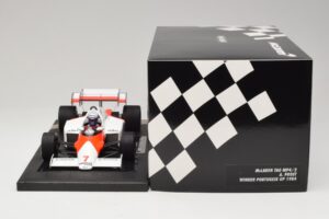 McLaren MP4/2 TAG #7 A. Prost Portuguese GP Winner 1984 Minichamps 1:18 537841807 Resin — photo 6 of 7