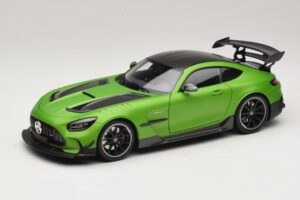 Mercedes AMG GT Black Series C190 Matt Green Metallic Minichamps 1:18 110032022 Diecast