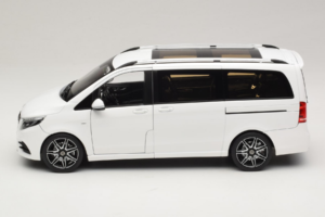 Mercedes V-Class W447 AMG Line White Norev 1:18 183876 Diecast — photo 5 of 8