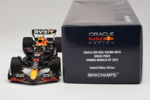 Oracle Red Bull Racing RB18 S. Perez Winner Monaco GP 2022 Minichamps 1:18 110220711 Resin — photo 6 of 7