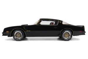 Pontiac Firebird Trans Am Starlight Black Otto 1:12 G098 Resin — photo 3 of 5