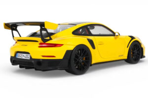 Porsche 911 GT2 RS 991.2 Nurburgring Lap Record Yellow GT Spirit 1:18 GT972 Resin — photo 2 of 5