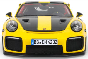 Porsche 911 GT2 RS 991.2 Nurburgring Lap Record Yellow GT Spirit 1:18 GT972 Resin — photo 4 of 5