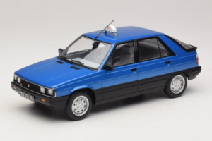 Renault 11 GTL Taxi James Bond MCG 1:18 MCG18833 Diecast
