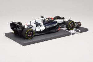 Scuderia AlphaTauri AT04 D. Ricciardo Hungarian GP 2023 Minichamps 1:18 117231203 Resin — photo 2 of 7