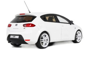 SEAT Leon Cupra R Mk2 White Otto 1:18 OT1332 Resin — photo 2 of 5