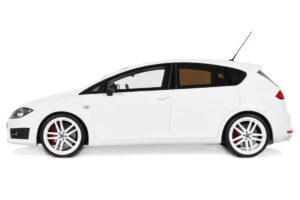 SEAT Leon Cupra R Mk2 White Otto 1:18 OT1332 Resin — photo 3 of 5