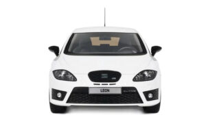 SEAT Leon Cupra R Mk2 White Otto 1:18 OT1332 Resin — photo 4 of 5