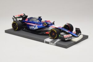 Visa Cash App RB VCARB 01 A. Iwasa FP1 Japanese GP 2024 Minichamps 1:18 117240440 Resin — photo 4 of 7