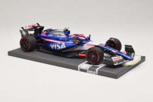 Visa Cash App RB VCARB 01 Y. Tsunoda 2024 Minichamps 1:18 117240122 Resin — photo 4 of 7