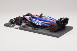 Visa Cash App RB VCARB 01 Y. Tsunoda 2024 Minichamps 1:18 117240122 Resin — photo 5 of 7
