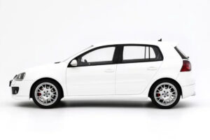 Volkswagen Golf GTI Mk5 Edition 30 Candy White Otto 1:18 OT1250 Resin — photo 3 of 5