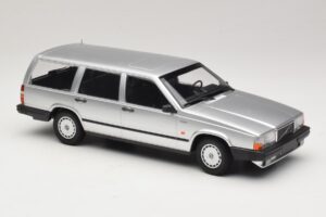 Volvo 740 GL Estate Silver Minichamps 1:18 155171770 Diecast — photo 4 of 6