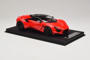 W Motors Fenyr Supersport Red SophiArt 1:18 SA003-06 Resin — photo 5 of 6