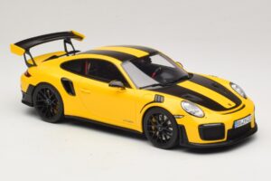 Porsche 911 GT2 RS 991.2 Nurburgring Lap Record Yellow GT Spirit 1:18 GT972 Resin — photo 4 of 6