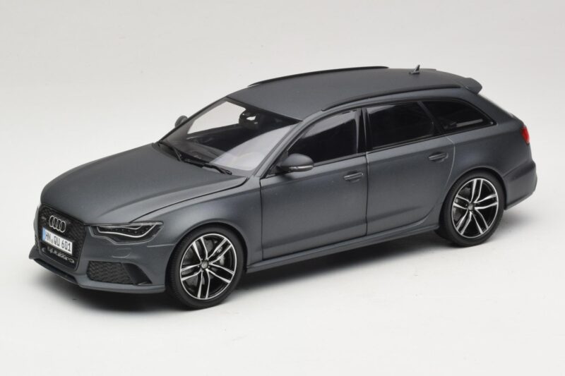 Audi RS6 C7 Avant Daytona Grey Minichamps 1:18 5011216225 Diecast