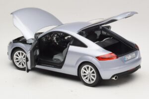 Audi TT 8N Silverblue Metallic Minichamps 1:18 100015020 Diecast — photo 5 of 8