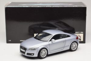 Audi TT 8N Silverblue Metallic Minichamps 1:18 100015020 Diecast — photo 8 of 8