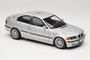 BMW 3-Series E46 6-Cylinder Silver UT Models 1:18 20512 Diecast — photo 4 of 6