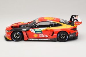 BMW M4 GT3 #31 Schubert Motorsport S. van der Linde Winner DTM Lausitzring 2022 Minichamps 1:18 113222031 Diecast — photo 4 of 8