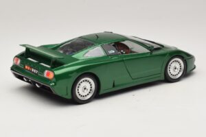 Bugatti EB110 Green Metallic Bburago 1:18 3003 Diecast — photo 3 of 8