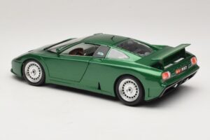 Bugatti EB110 Green Metallic Bburago 1:18 3003 Diecast — photo 7 of 8