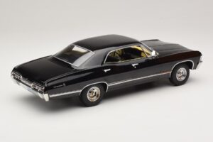 Chevrolet Impala Black MCG 1:18 MCG181006 Diecast — photo 2 of 6