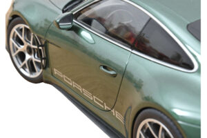 Porsche 911 992 S/T Malachite Green Metallic Norev 1:12 127552 Diecast — photo 4 of 4