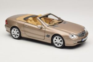 Mercedes SL500 R230 Travertine Beige Norev 1:18 183843 Diecast — photo 7 of 9