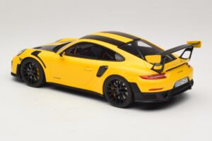 Porsche 911 GT2 RS 991.2 Nurburgring Lap Record Yellow GT Spirit 1:18 GT972 Resin — photo 5 of 6