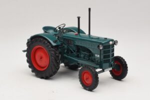 Hanomag R28 Tractor Green Minichamps 1:18 109153070 Diecast — photo 4 of 6