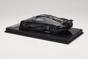Koenigsegg Regera Black Carbon Package Beige Interior FrontiArt 1:18 REMC042 Resin — photo 5 of 7