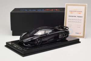 Koenigsegg Regera Black Carbon Package Beige Interior FrontiArt 1:18 REMC042 Resin — photo 7 of 7